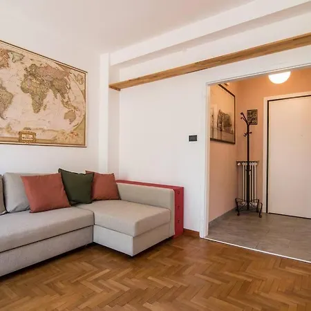 Apartment Enjoy - Bilocale Sulle Riviere A Due Passi Dalla Specola