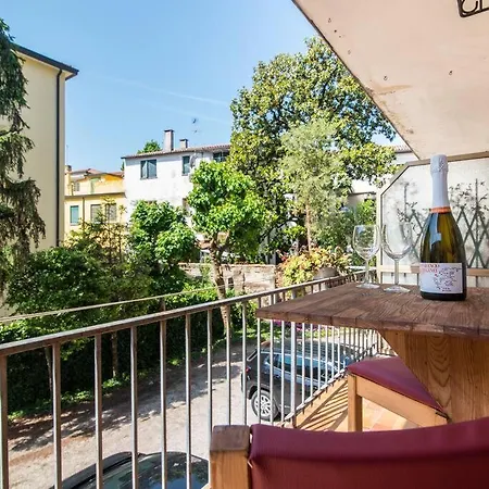 Enjoy - Bilocale Sulle Riviere A Due Passi Dalla Specola Apartment