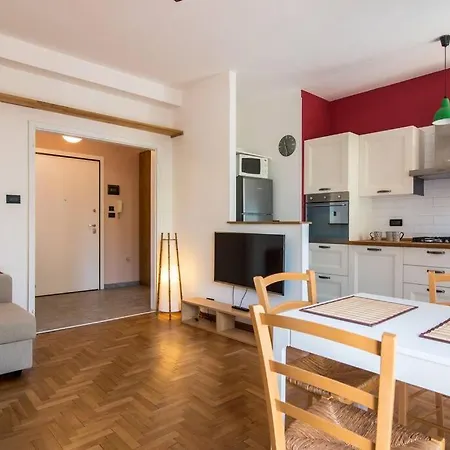 Enjoy - Bilocale Sulle Riviere A Due Passi Dalla Specola Падуя