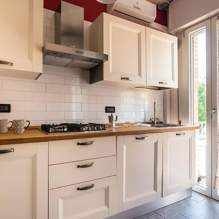 Апартаменты Enjoy - Bilocale Sulle Riviere A Due Passi Dalla Specola