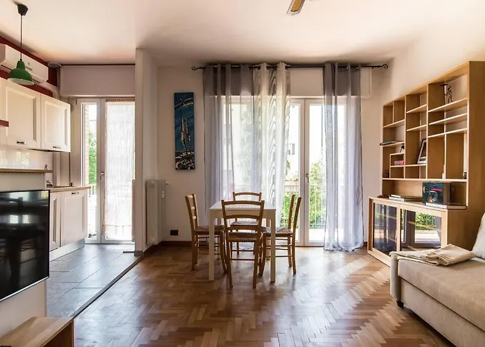 Enjoy - Bilocale Sulle Riviere A Due Passi Dalla Specola Padova