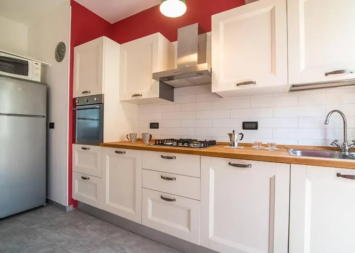 Enjoy - Bilocale Sulle Riviere A Due Passi Dalla Specola